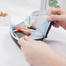Load image into Gallery viewer, KOKUYO SHELLBRO-R Pen Case ( Capacity Approx. 35 pen )